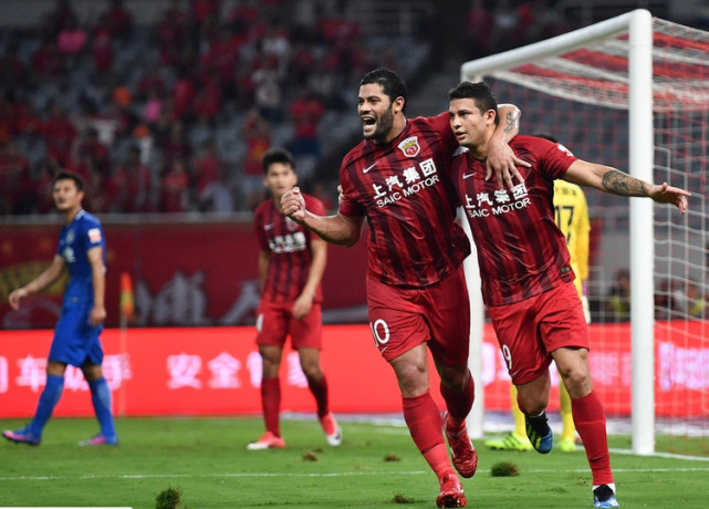 包含河南建业成功阻击对手，实现反弹赢球的词条