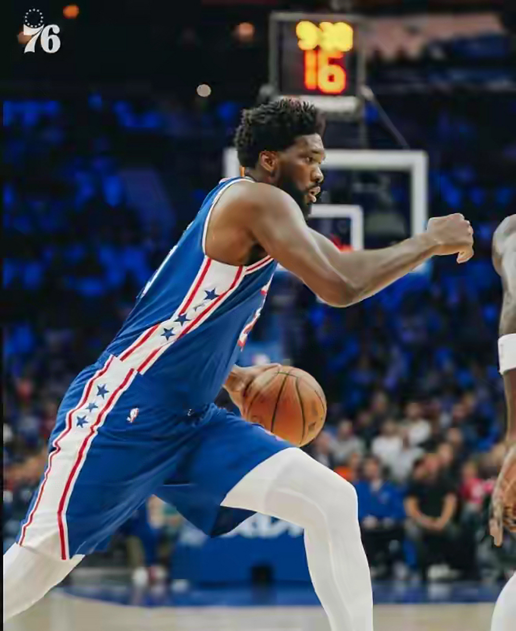 包含76人主场大胜，恩比德高效砍分的词条