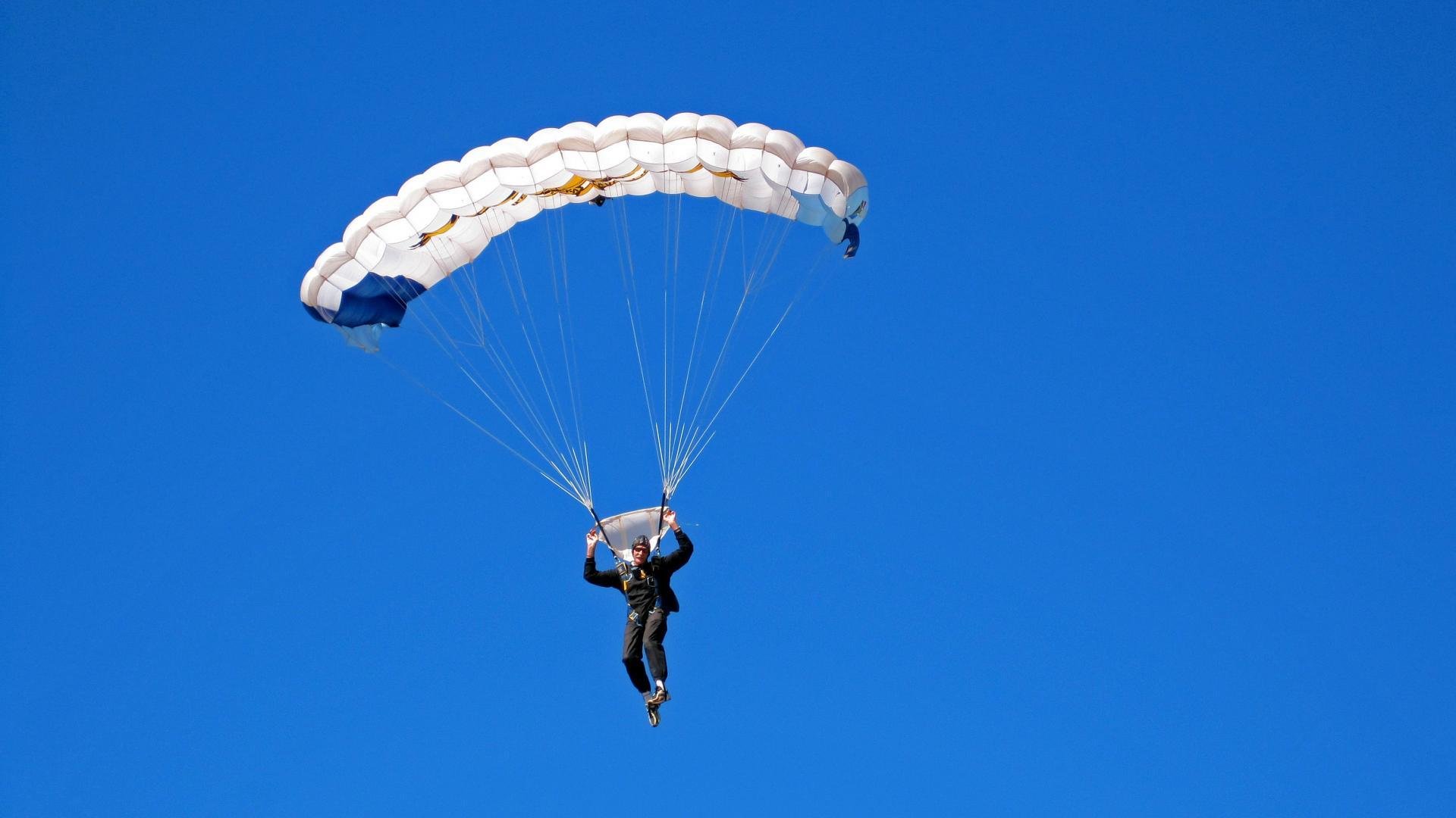 唯一性,凌晨四点的两种奇迹